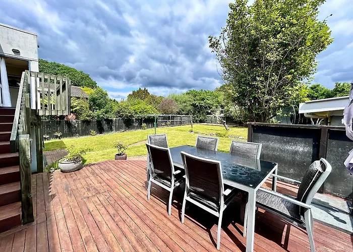 Holiday home 5 Bedrooms 3 Bathroom Family House *