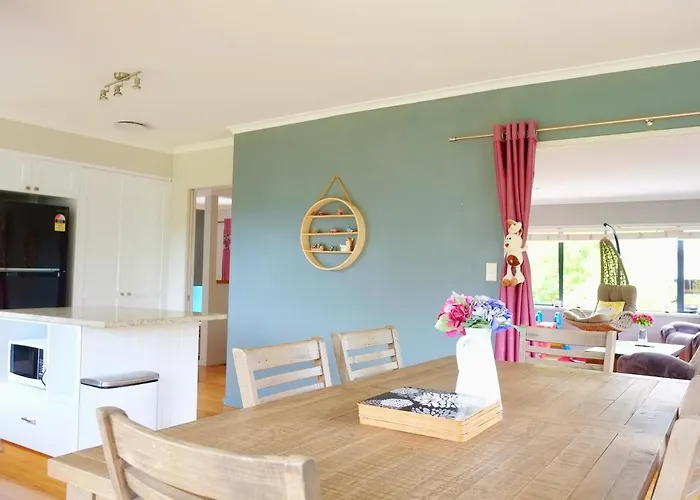 5 Bedrooms 3 Bathroom Family House * Rotorua